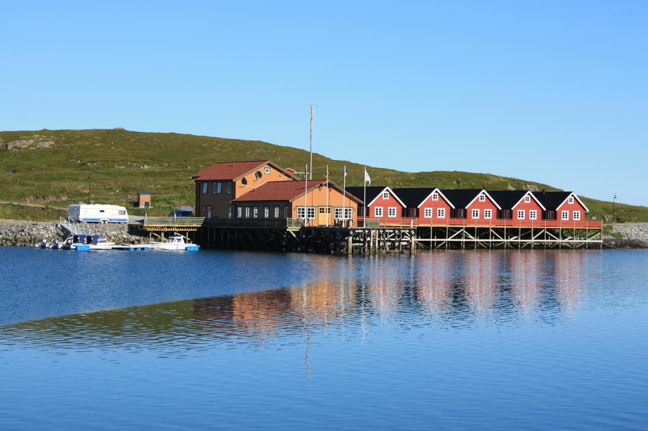 Adventure Camp Mehamn Hotel Exterior photo